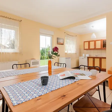 בית נופש Holiday House Neptun By Renters *